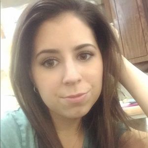 Meet your Posher, Victoria